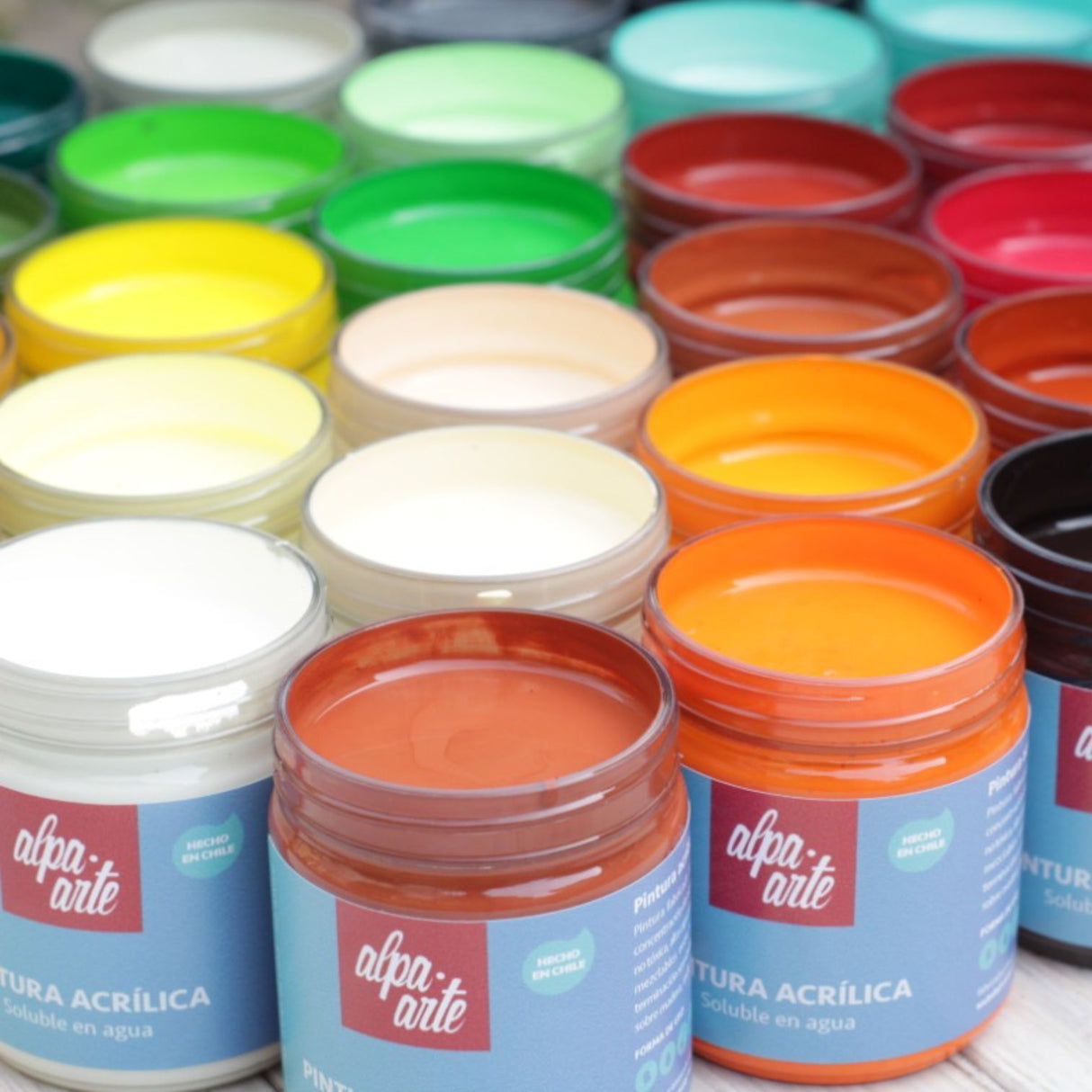Set de Pinturas Acrílicas 70 ml - Carta Completa (42 colores)