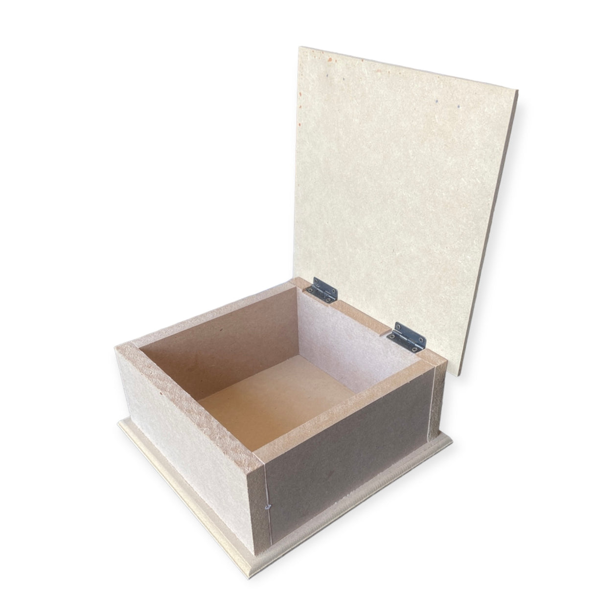 Caja con bisagra